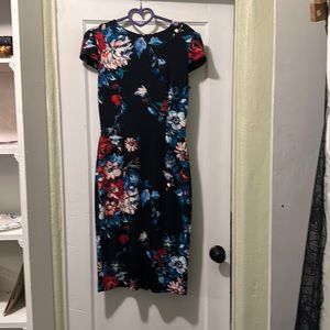 Lovely little Betsy Johnson Midi Dress!